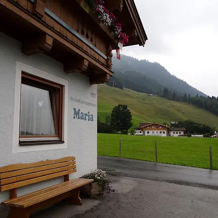 Ski & Bike Maria Bed & Breakfast *