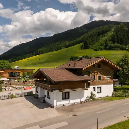 Hofers Herzstück 3*