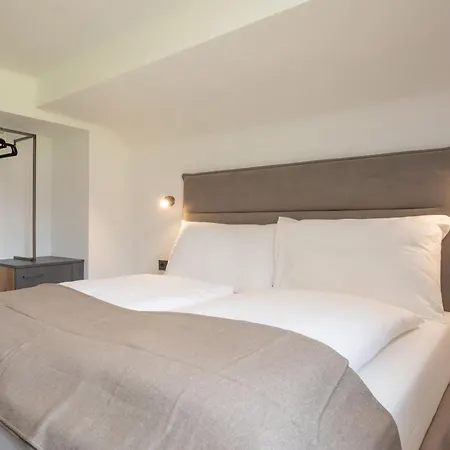 Hofers Herzstueck 3*